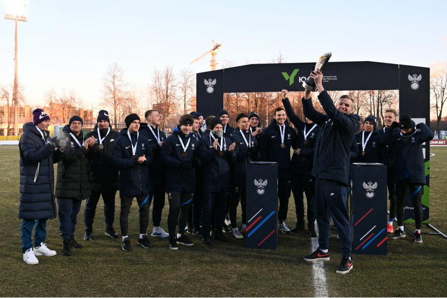 Молодёжка «Чертаново» получила золотые медали за чемпионство в ЮФЛ