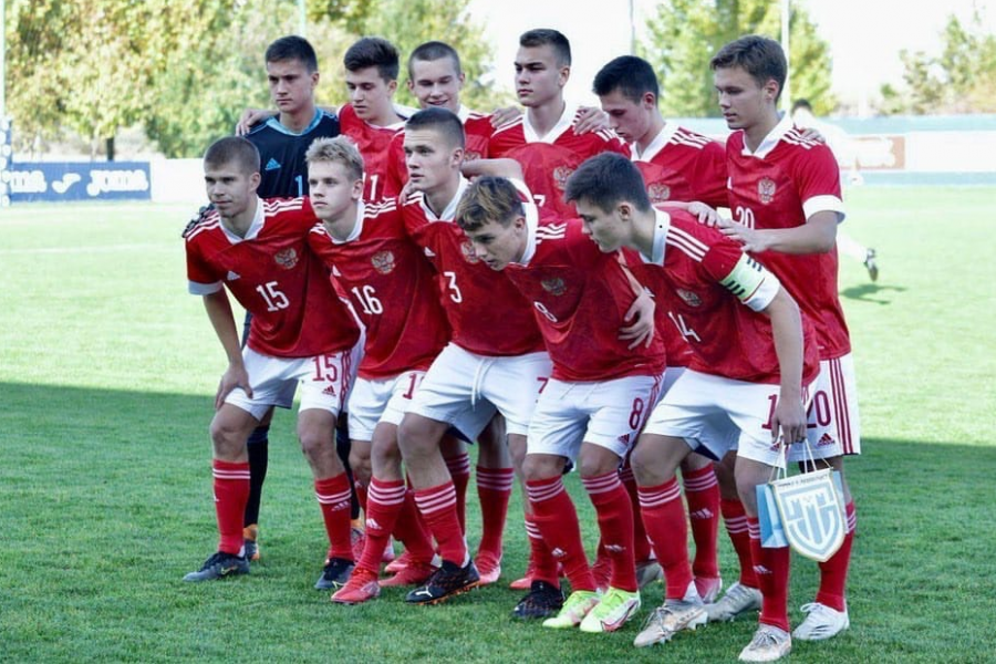 Даниил Веселов сыграл три матча за сборную России U-16 в отборе на Евро